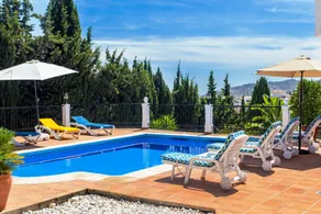 Villa for 10 people 3 km from the beach - Image 3