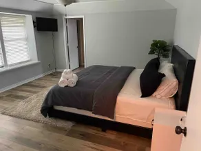 Updated 4BR Near AT&T Stadium • Sleeps 8 - Image 3