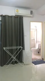 Cozy 1 BR/King bed/Netflix Near@MRT Purple Line - Image 5
