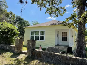 Bandera Country Cottage-Just off Main St. - Image 3