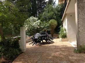 At the gateway to Anduze, between the lake and the Bambouseraie - Image 2