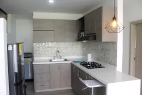 Beautiful 2 bedroom apartment, AA, no Airbnb fees - Image 3