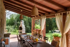 Charming spacious 1500s stone farmhouse with private pool - Image 4