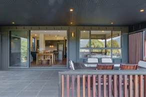 Eagles Nest Hideaway Exclusive 2 Bedroom Apartment - Image 5