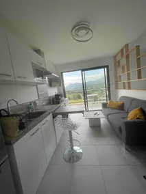 Nice studio with mountain views - Image 2