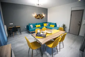 Pagona's Luxury Apartment - Image 4