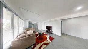 Detached Bungalow with large lot - Image 2