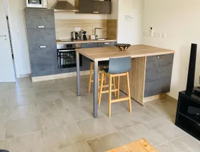 New apartment with sea view, beach 100 meters away - Image 3