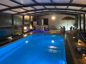 House with private pool and hot tub for 6 people - Image 2