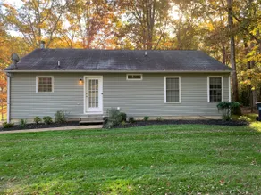Modern Spacious Home! Prime Location! - Image 2