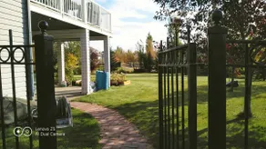 Entire Guest Suite, private entrance, near airport - Image 3