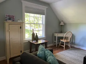 Charming Barnstable Village Suite Close To Beach - Image 5