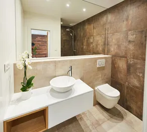Beautiful apartment near the city center - Image 2