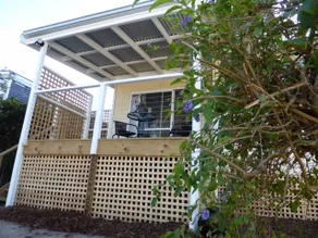 Tree Tops Cottage in Denmark town - Image 3