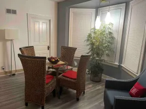 Beautiful downstairs unit. - Image 3