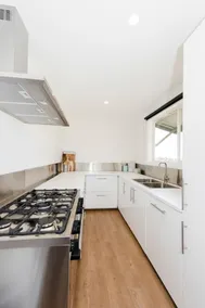 Pickers Cottage at Mount Ophir Estate - Image 3