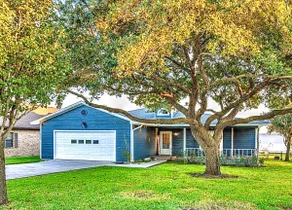Beautiful Lake Front home for memories to last a lifetime! - Image 5