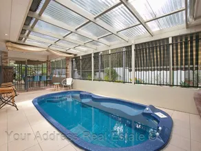 Entire Guest House: Spacious & luxury family space - Image 5