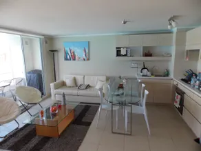 Apartment with navigable lagoon - Image 4