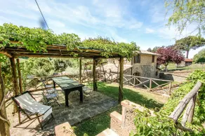 House with private pool, fenced garden, bikes near Orvieto and lake Bolsena - Image 5