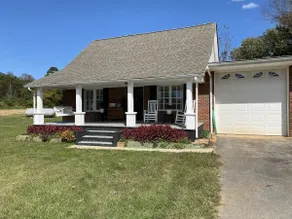 Cozy Country Farmhouse - The Lewis Place LN 001474 - Image 3