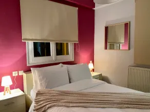 Oasis Garden Apartment - Image 2
