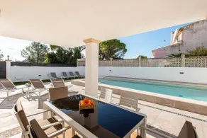A perfect location villa for holidays with AC and private pool - Image 4