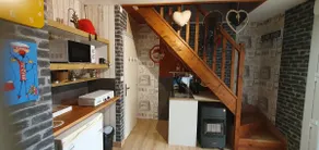 2-bedroom 3-bed apartment - Image 2