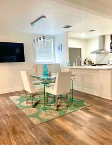 Stylish Beach House  - Image 5