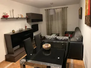 Apartment with a private garden and pool access - Image 3