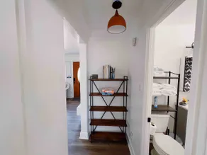 2 Bedroom 1 Bath Condo Steps to beach & Car avail. - Image 3