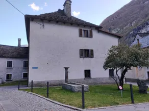 Armonia historic building from 1563. - Image 2