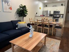 New 5 STAR Location 10 - 15 mins from Disney; sleeps 8! - Image 2