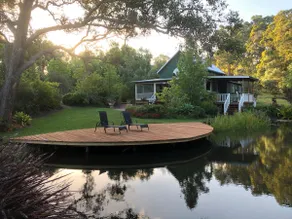 Lakeside Garden Chalet - Image 3