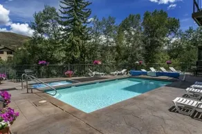 Cozy 3BD 2BA Mt Condo Overlooking Eagle River - Image 3