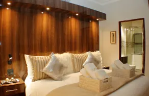 Majesty Luxury Suite With Balcony - Image 2