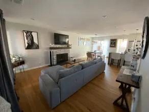Beautiful Bay Area Home with Outdoor Space - Image 3
