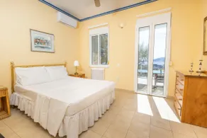 Buena Vista: Upscale 2-Bedroom Home in Selinitsa - Image 2
