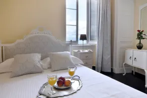 Angiolina Sea View Apartment - Image 2