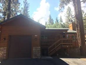 Rustic Private Cabin w/ Fireplace, BBQ & Fire Pit - Image 4