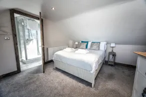 Stint Cottage: Steps from the Sea - Image 3