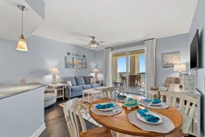 ~Outstanding Ocean+Main Strip view+Fireplace - Image 5