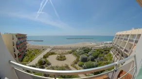 Palavas 2-bedroom facing the sea, truly on the 1st line - Image 3