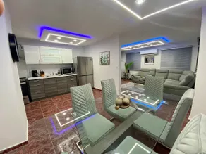 Grape Apartment at Carolina/ w Terrace & Wifi - Image 3