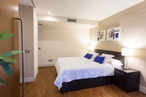 LUXURY IN MALASAÑA - Image 5