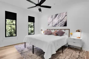 Savvy Suite King studio #1, NO CLEANING FEE!! - Image 4