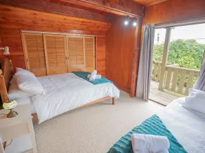 Fiordland Getaway - Te Anau Holiday Home - Image 4