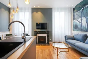 Luxurious Apartment – Parking – 2 Bedrooms – Downtown - Image 2