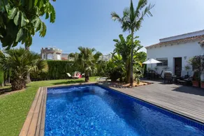 Buganvilla House. Garden swimming pool beach towns - Image 5
