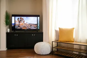 Modern Tucson Retreat | Pool/Hot Tub/Patio/Hiking - Image 4